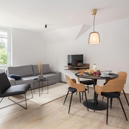 Opn Apartments Μπλεντ Εξωτερικό φωτογραφία