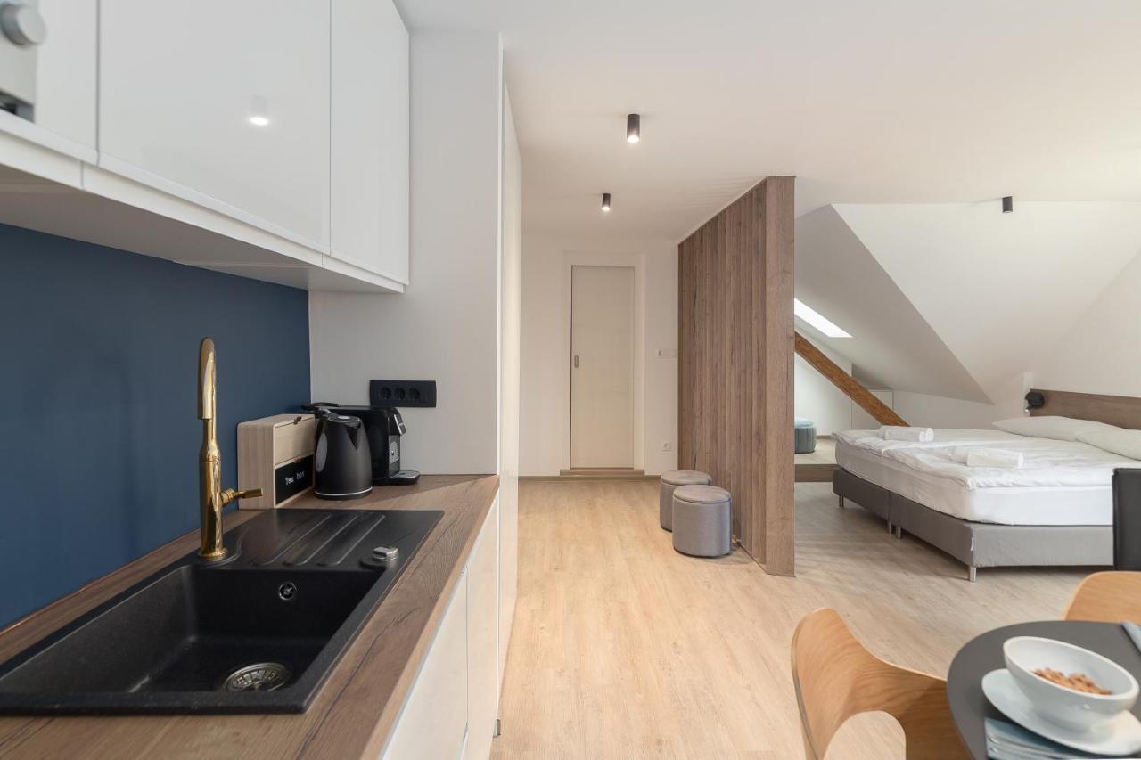 Opn Apartments Μπλεντ Εξωτερικό φωτογραφία