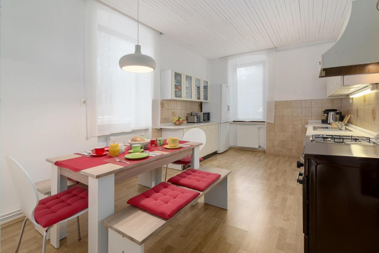 Opn Apartments Μπλεντ Εξωτερικό φωτογραφία