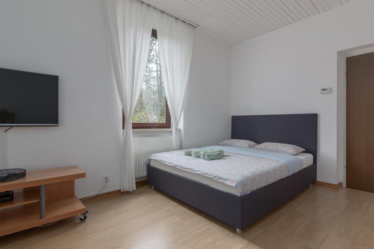 Opn Apartments Μπλεντ Εξωτερικό φωτογραφία